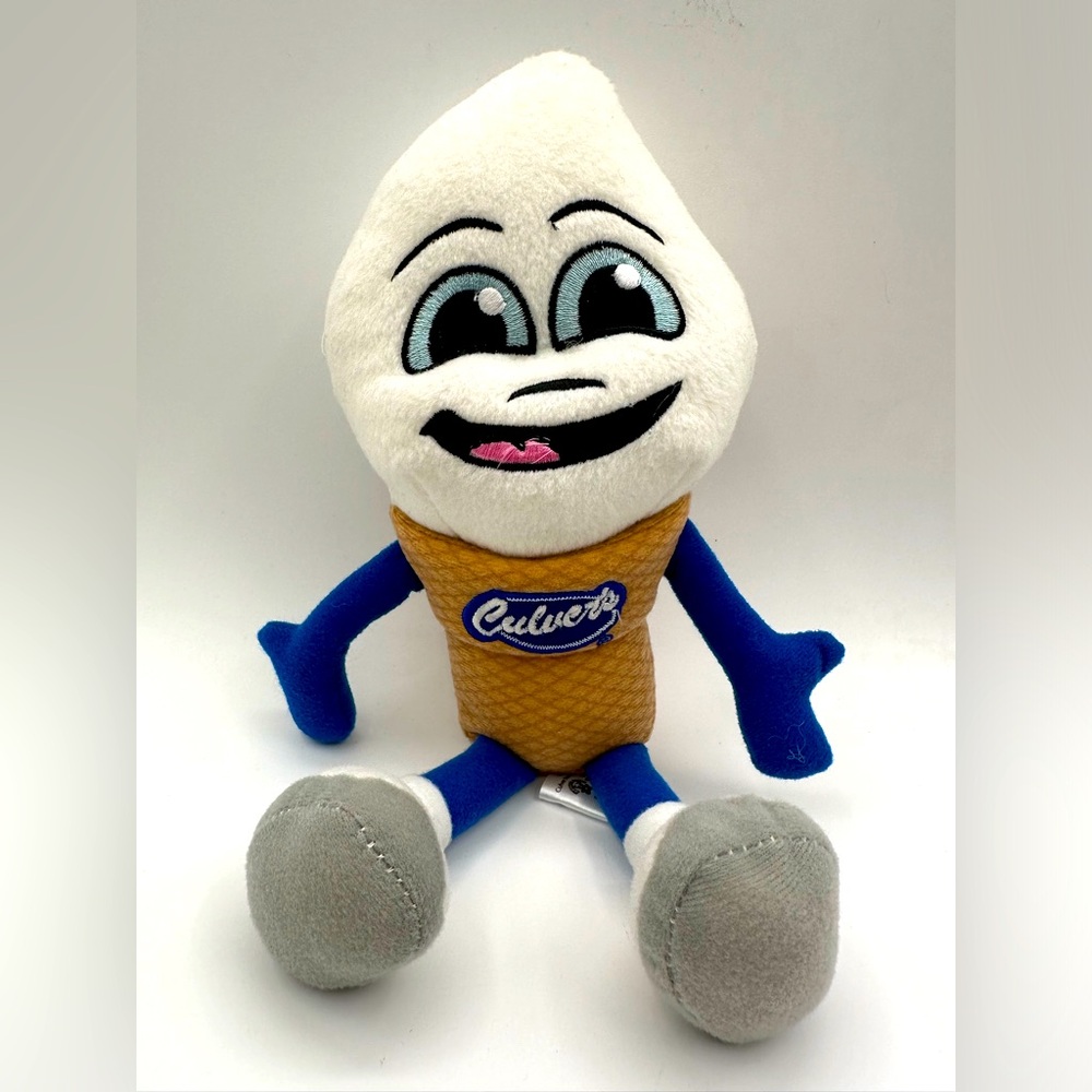 Culvers Promotional Plush Scoopie Stuffed Animal 2015 Custard Cone Ice Cream